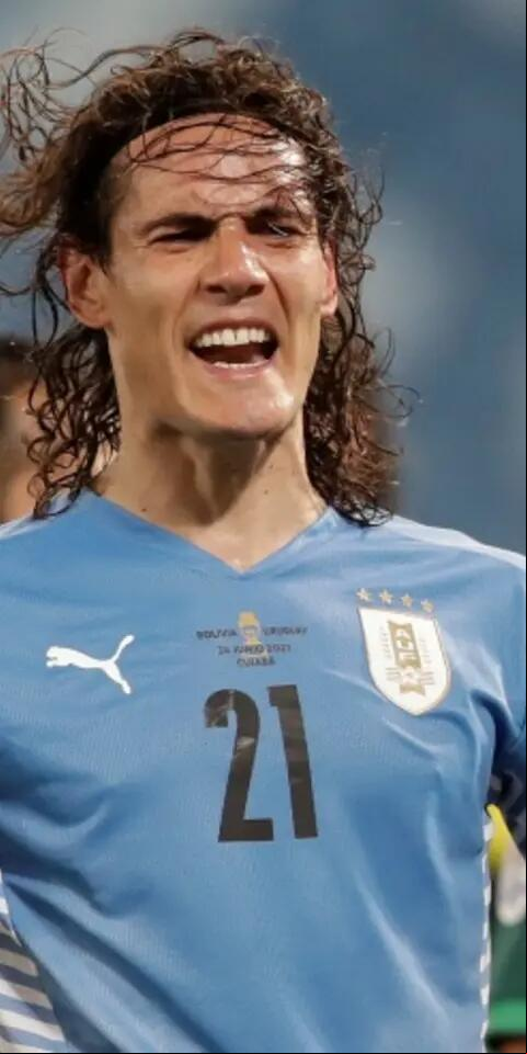 Uruguai enfrenta a Colômbia na Copa América.