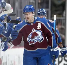 NHL Expert Bets. MacKinnon keeps on scoring
